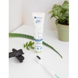 Bělicí zubní pasta WonderWhite s mátou a aktivním uhlím BIO laSaponaria - 75 ml